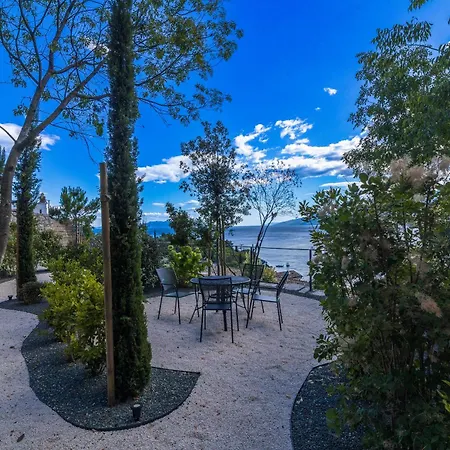 Mare Sano Plaza - 5 Apartman Opatija